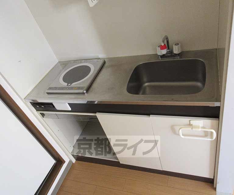 キッチン　コンパクトなキッチンです