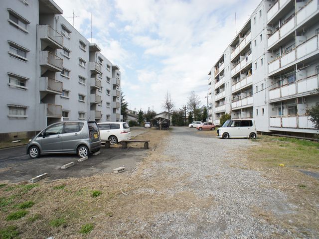 駐車場　駐車場使用可能です♪