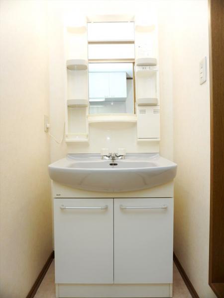 洗面設備　洗面所