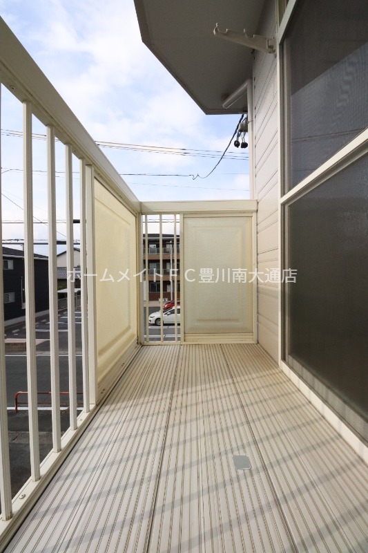 バルコニー　同型別部屋