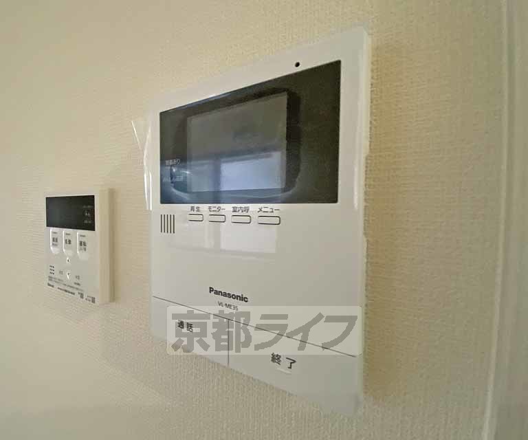 セキュリティ　モニターで来客確認できるので安心です。