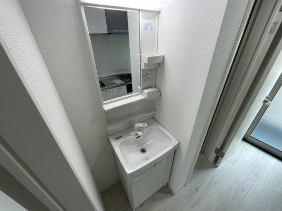 洗面設備　※別部屋の写真です
