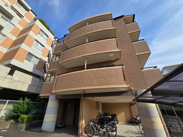 建物外観　詳細は、RISUMO江坂本店までお問合せください♪