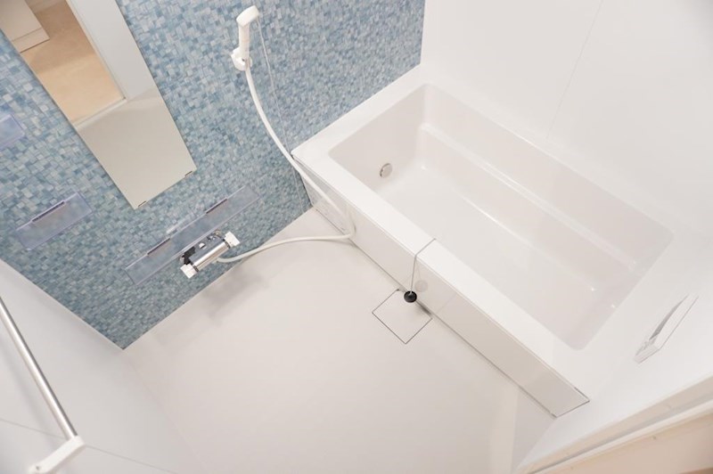 バス・シャワールーム　追焚・浴室乾燥機付バス