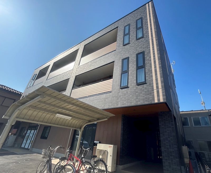 建物外観　東川口駅徒歩１０分（８００ｍ）