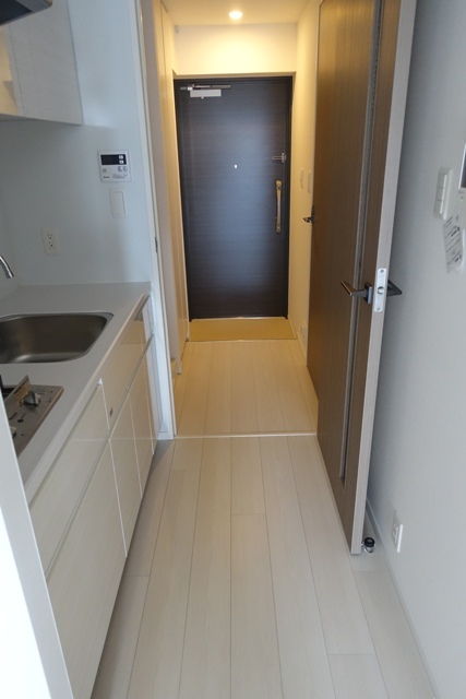 玄関　※写真は同タイプ住戸です。