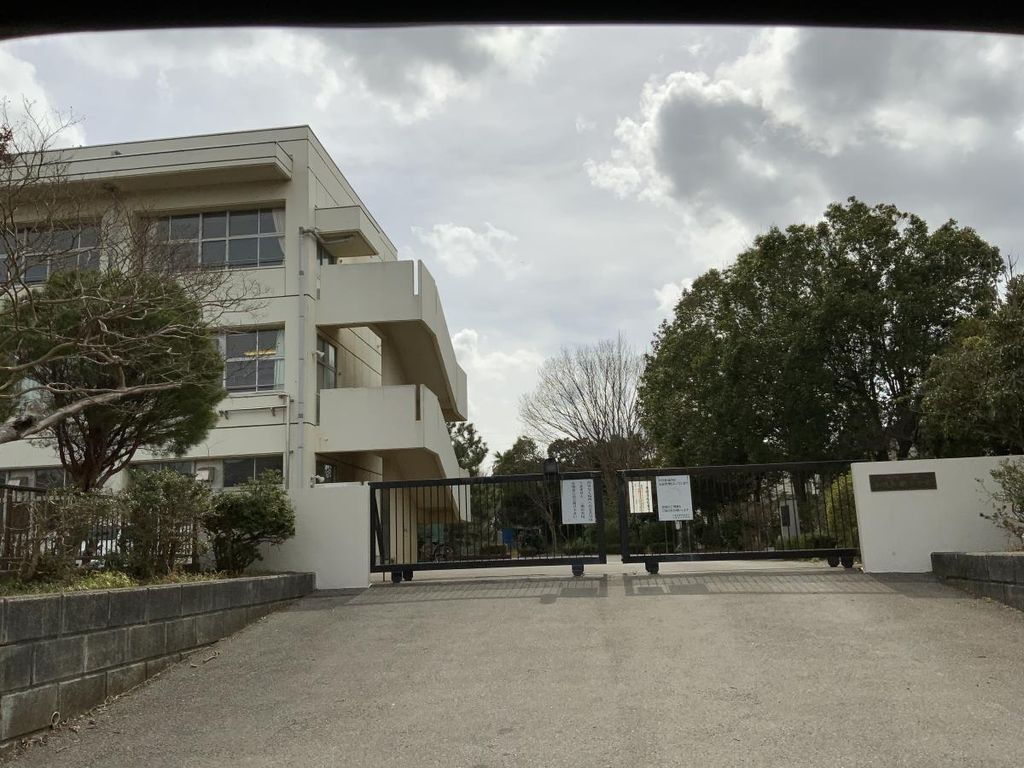 小学校　千葉市立千城台南小学校（小学校）まで890m