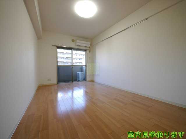 居室・リビング　カスタリア新宿御苑II