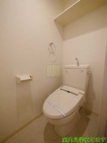 トイレ　カスタリア新宿御苑II