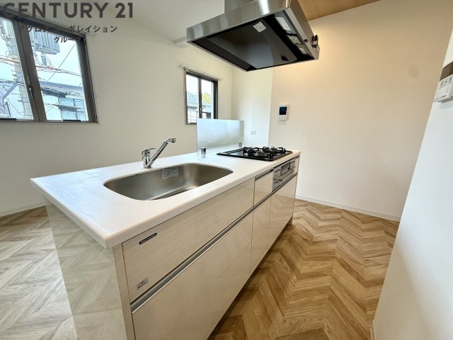 キッチン　2口ガスコンロ付きのおしゃれなカウンターキッチン