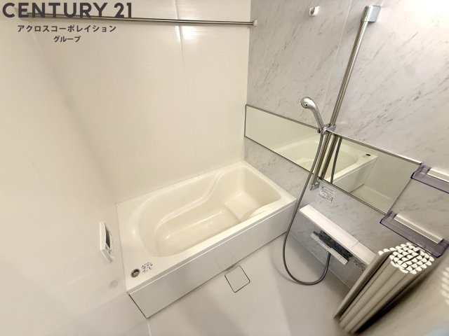 バス・シャワールーム　追い焚き機能付き