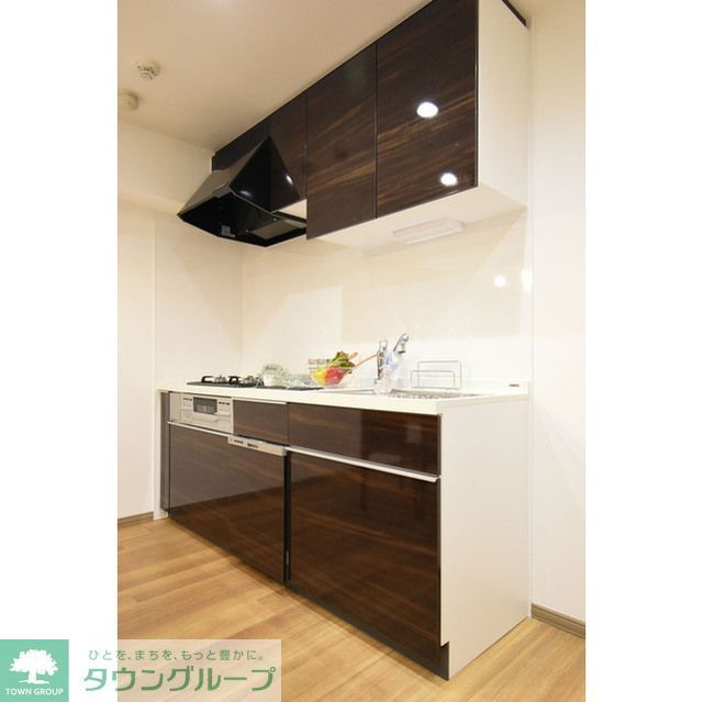 キッチン　家具・調度品等はCG加工です。実際の賃貸住居には含まれませ…