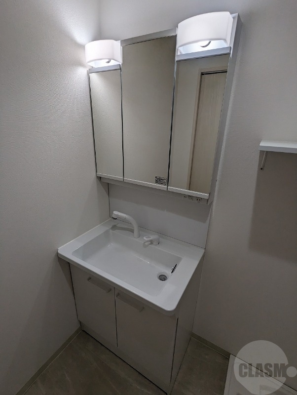 洗面設備　独立洗面台！