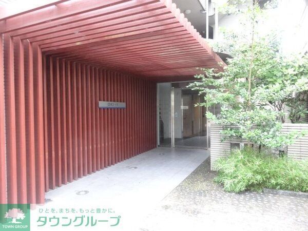 エントランス　エントランス