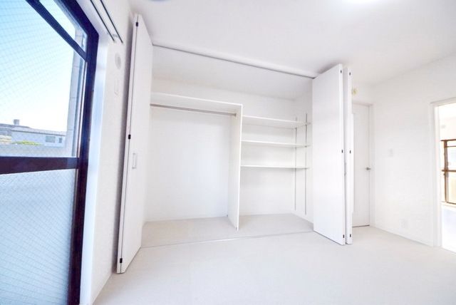 収納　★押入を大型クローゼットに変更★