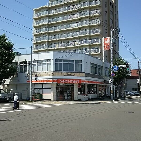 コンビニ　セイコーマート地下鉄白石駅前店（コンビニ）まで489m