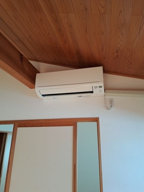 その他設備　2F洋室エアコン