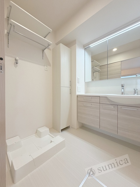 洗面設備　洗面脱衣所付き！独立洗面台が便利です♪♪