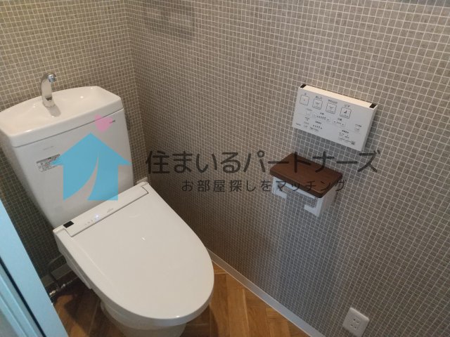 トイレ　清潔感のあるトイレです