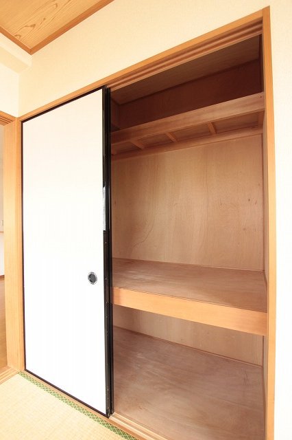 収納　同物件別号室