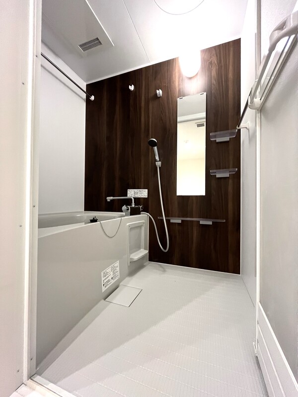 バス・シャワールーム　バスルーム※別部屋参考写真