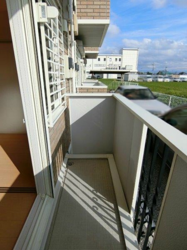 バルコニー　図面と現状に相違がある場合には現状を優先