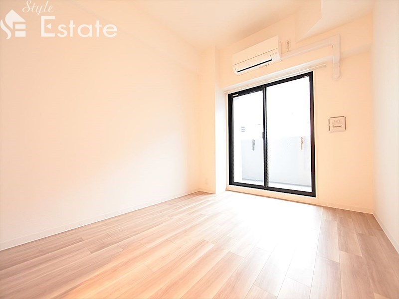 居室・リビング　内装