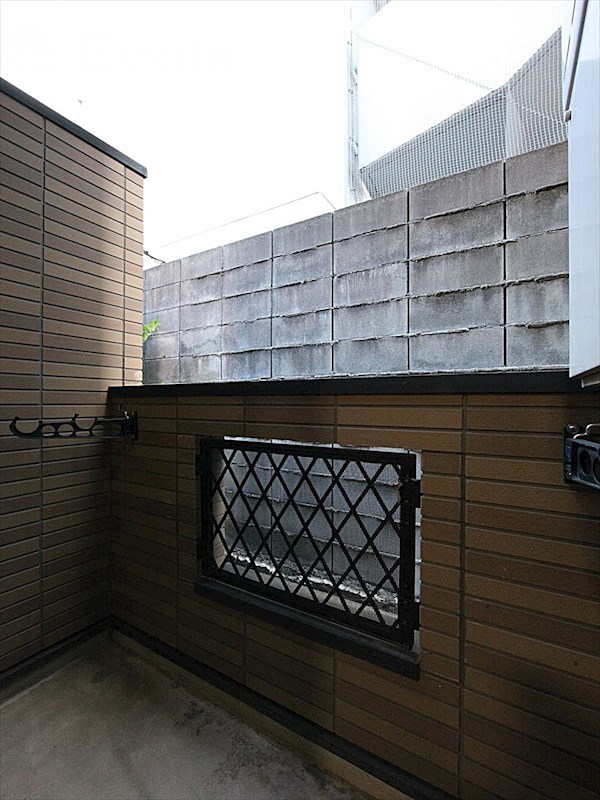 バルコニー　バルコニー