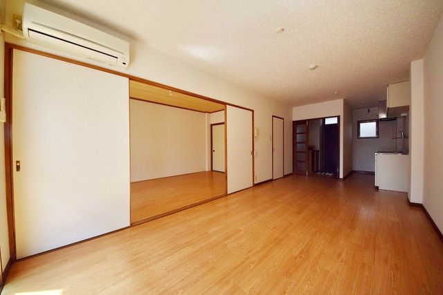 居室・リビング　洋室のリビング♪