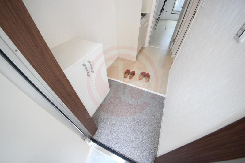 玄関　収納もある玄関です