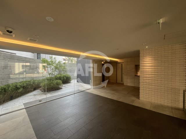 ロビー　サムティ上新庄レジデンス　ロビー