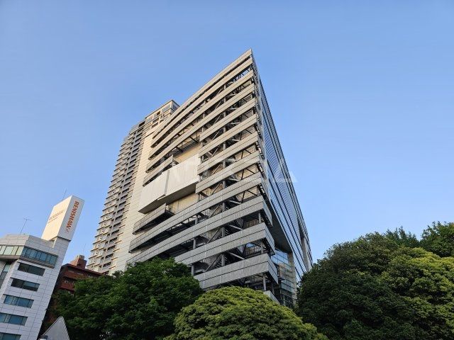 役所　四谷特別出張所（役所）まで314m