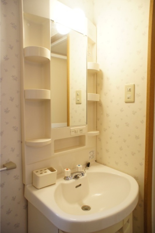 洗面設備　図面と現状に相違がある場合には現状を優先