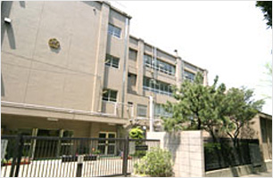 中学校　江東区立辰巳中学校（中学校）まで1334m