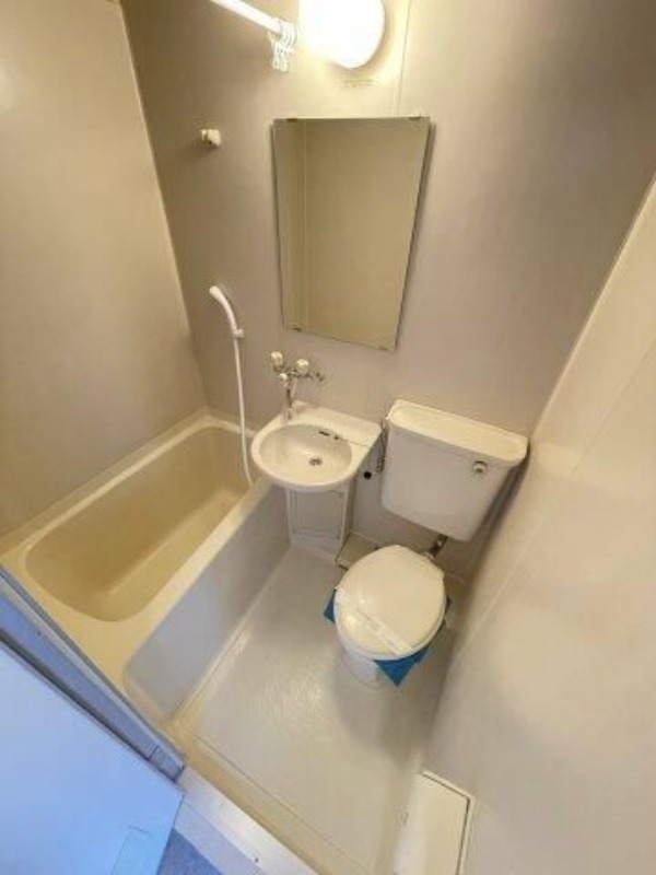 バス・シャワールーム　同物件別室写真