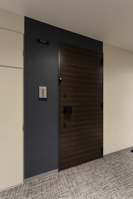 玄関　※写真は同タイプ住戸です。