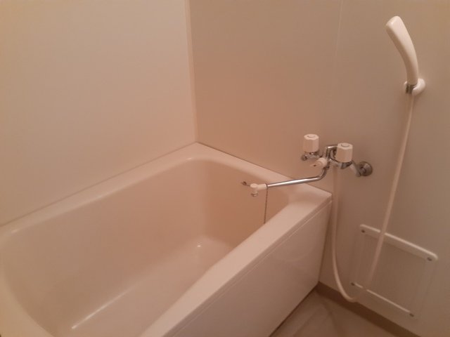 バス・シャワールーム　きれいなお風呂です