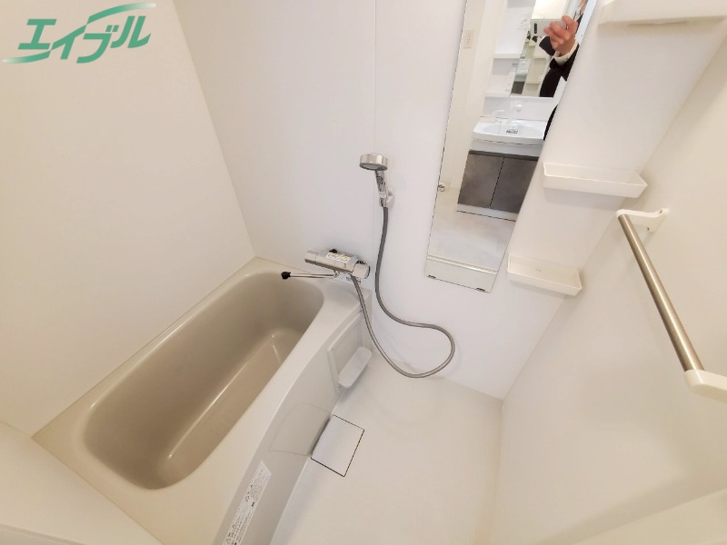 バス・シャワールーム　同型参考写真