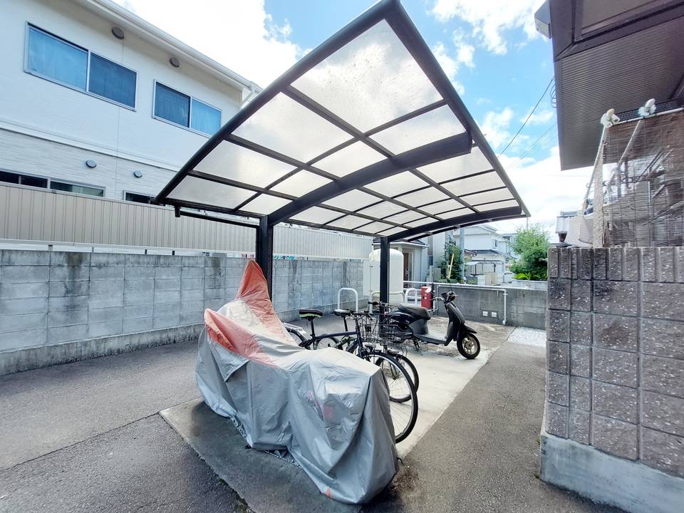 駐車場　駐輪場