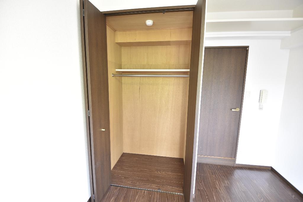 収納　クローゼット