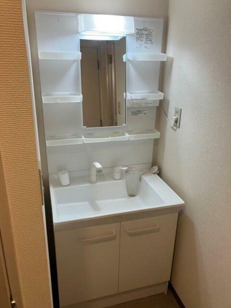 洗面設備　同仕様