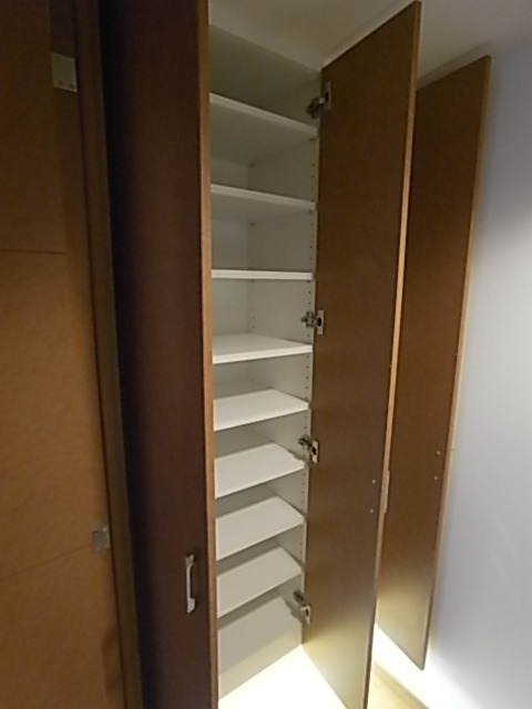 収納　広いシューズボックス