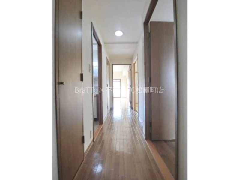 その他部屋・スペース　廊下