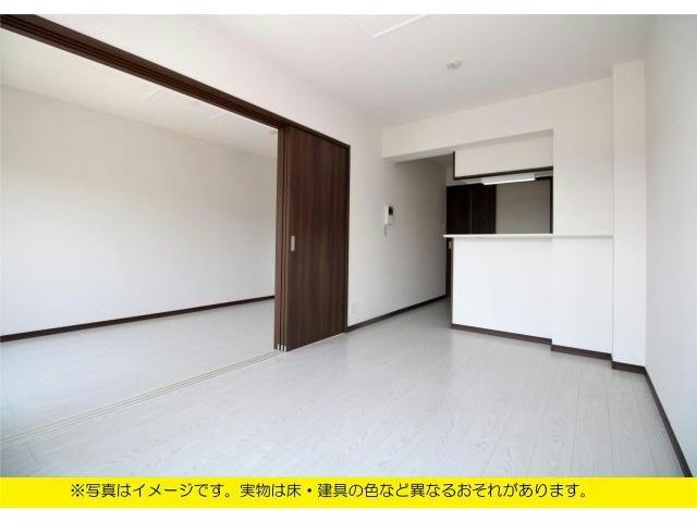 居室・リビング　モデル