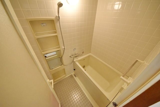 バス・シャワールーム　★きれいなお風呂です★