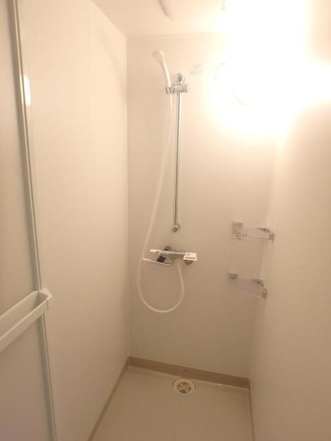 バス・シャワールーム　シャワールーム