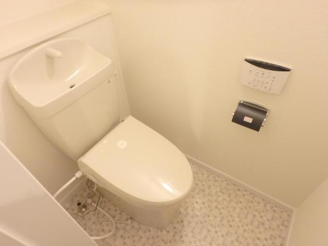 トイレ　トイレ