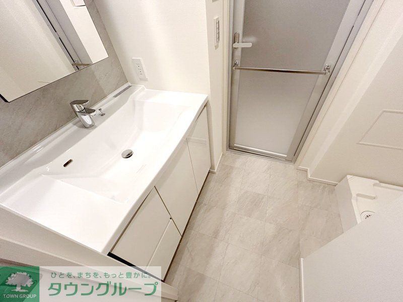 洗面設備　お部屋探しは株式会社　タウンハウジング　までお気軽にお問合…