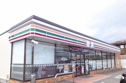 コンビニ　セブンイレブン　角田西田町店（コンビニ）まで350m