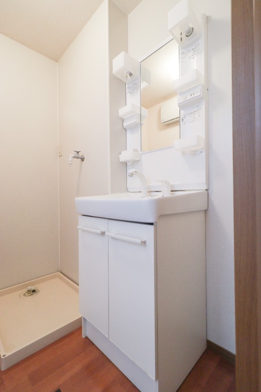 洗面設備　図面と現状に相違がある場合には現状を優先．．．